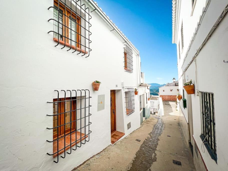 Casa La Buganvilla Olvera Exterior foto